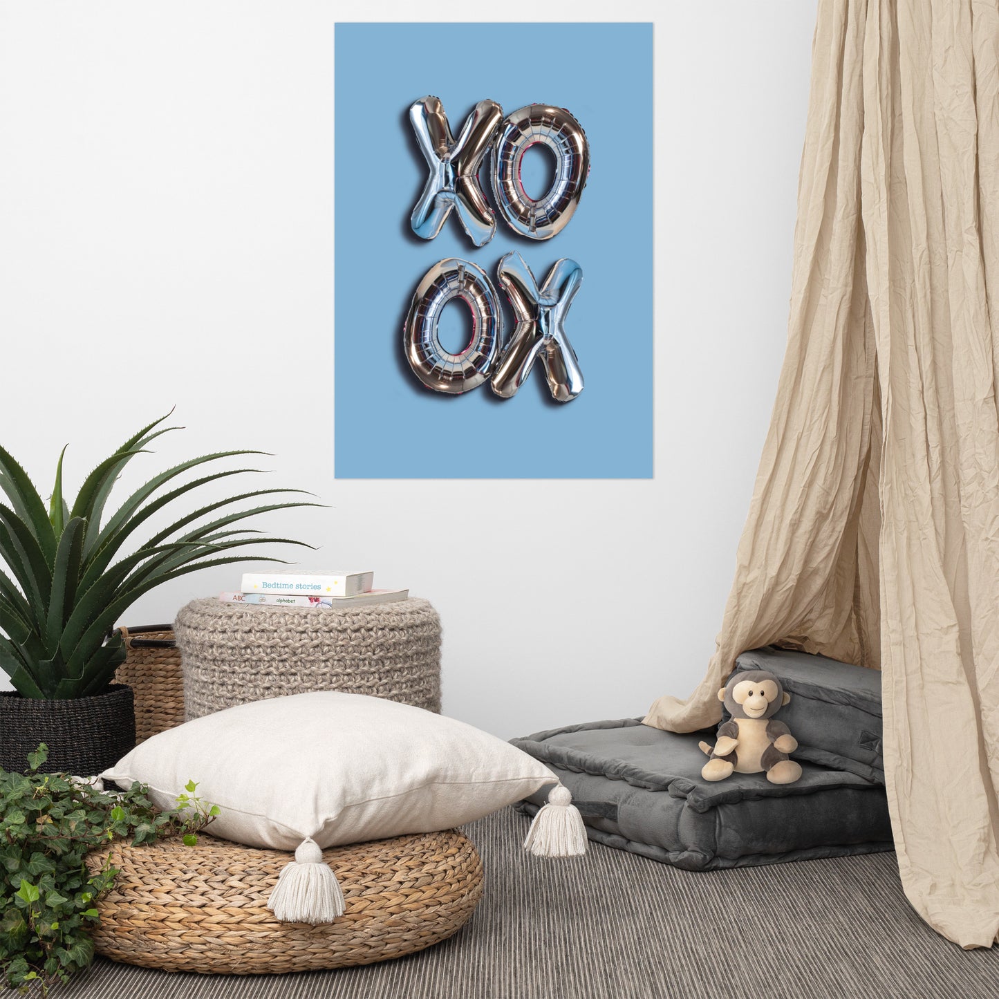 XOXO Poster